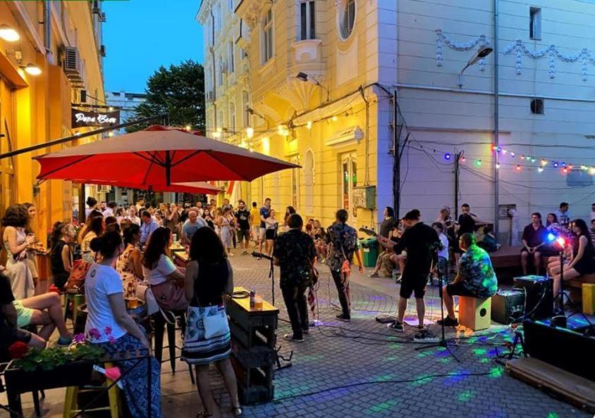 Apartamento Студио В Центъра На Бургас Exterior foto
